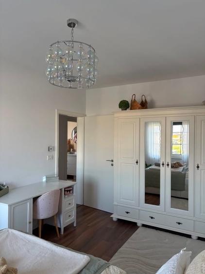 Duplex cu 4 camere cu Canalizare în Moșnița Nouă