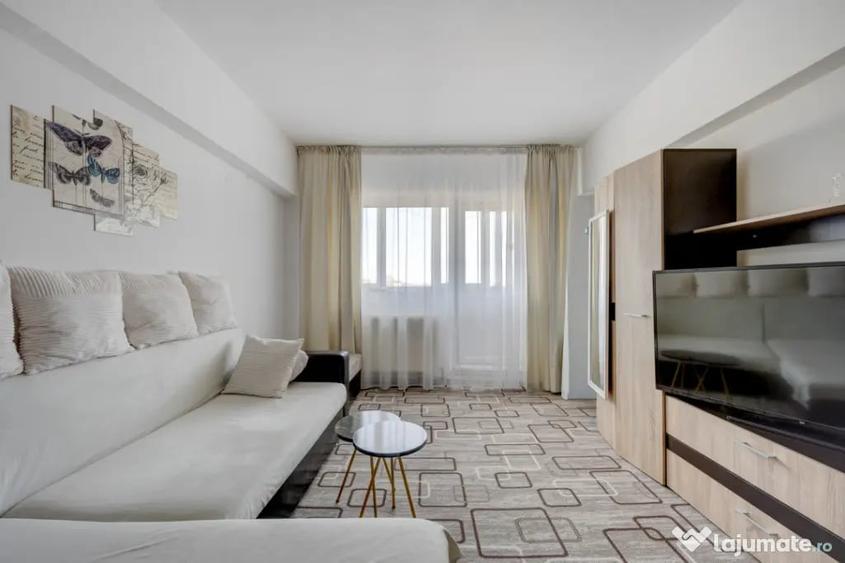 Apartament cu 2 camere semidecomandat în Central