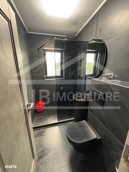 Apartament cu 3 camere în Gheorghe Doja