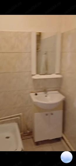 Garsonieră decomandată în Granit
