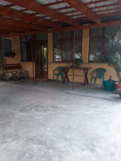 Casă cu 3 camere cu Teren 23000 Mp în Moftin