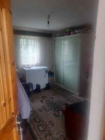 Casă cu Teren 750 Mp în Micești