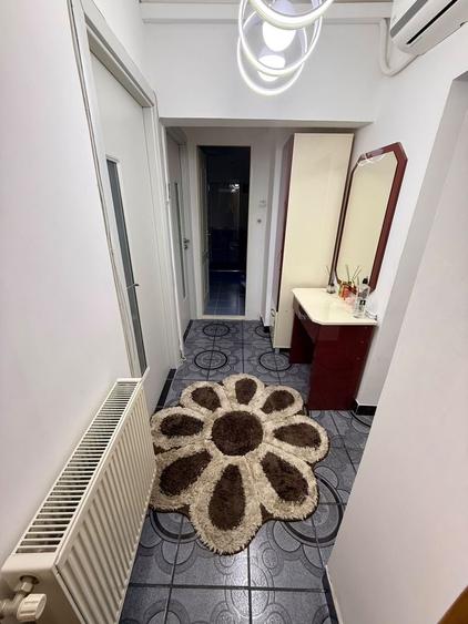 Apartament 3 camere de inchiriat ZONA CENTRALA mobilat si utilat - 8