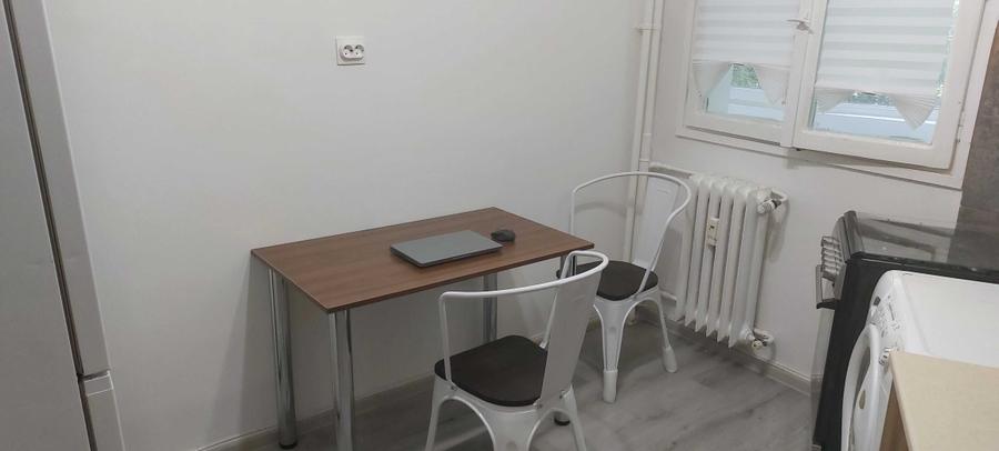 Apartament cu 2 camere semidecomandat în Liviu Rebreanu