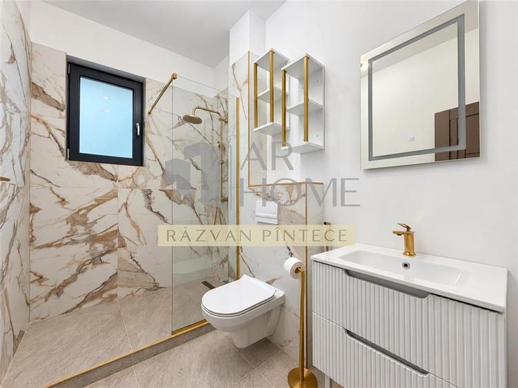 Apartament cu 2 camere semidecomandat, mobilat în Central