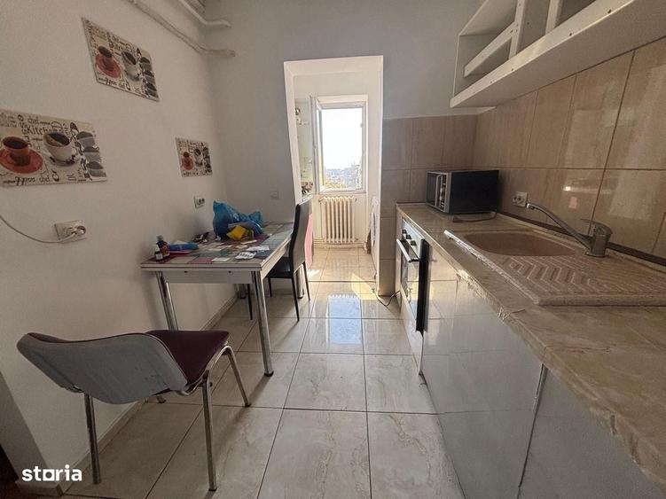 Apartament cu 3 camere decomandat în Independenței