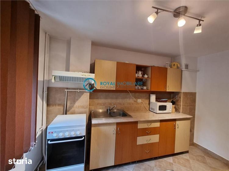 Royal Imobiliare - Vanzare Apartament zona Ultracentrala - 4