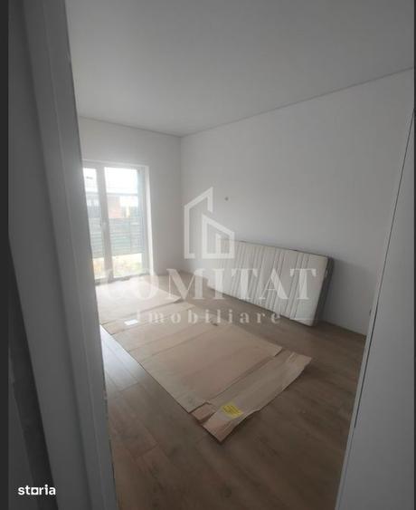 Casă cu 5 camere cu Teren 450 Mp în Apahida