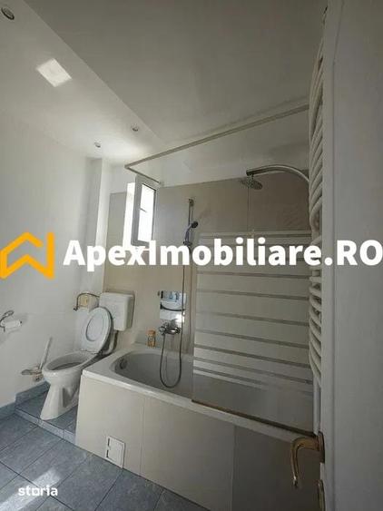 Apartament cu 4 camere decomandat în Centrul Civic