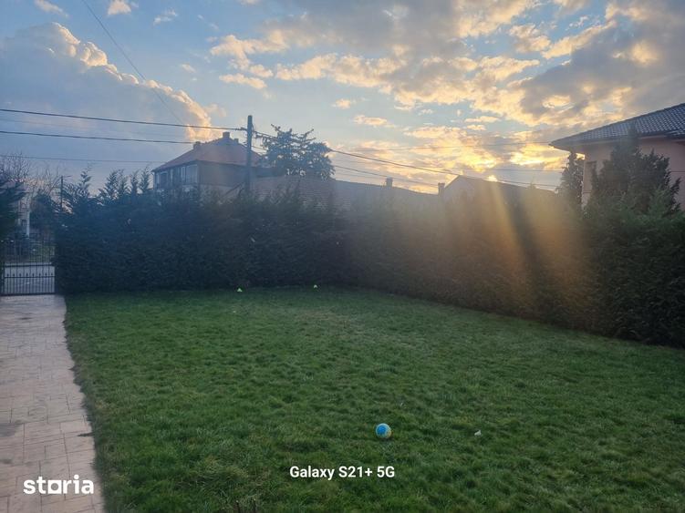 Casă cu 4 camere cu Teren 780 Mp în Nojorid