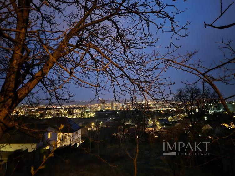 Duplex cu 5 camere cu Canalizare în Dâmbul Rotund