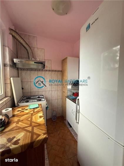 Apartament cu 2 camere nedecomandat, mobilat în Vest