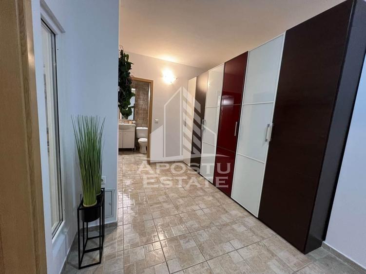 Apartament cu 2 camere decomandat în Aradului