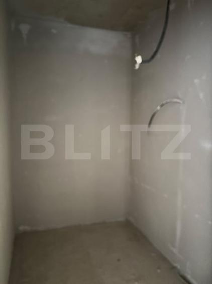 Apartament cu 2 camere semidecomandat în Mărăști