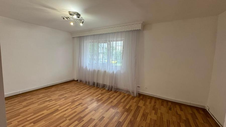 Apartament cu 2 camere decomandat în Nord