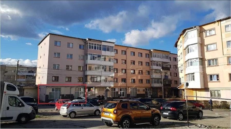 Spațiu comercial, de 49 mp, în Central