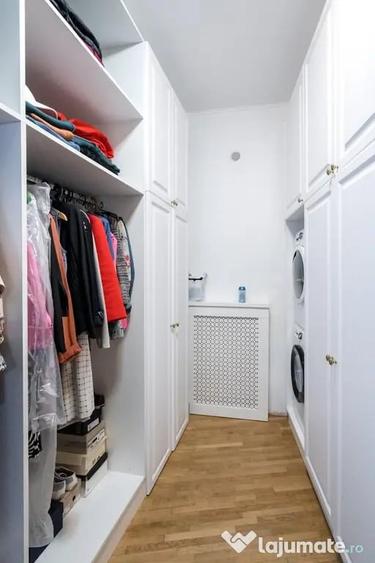 Apartament cu 5 camere decomandat, mobilat în Armeneasca