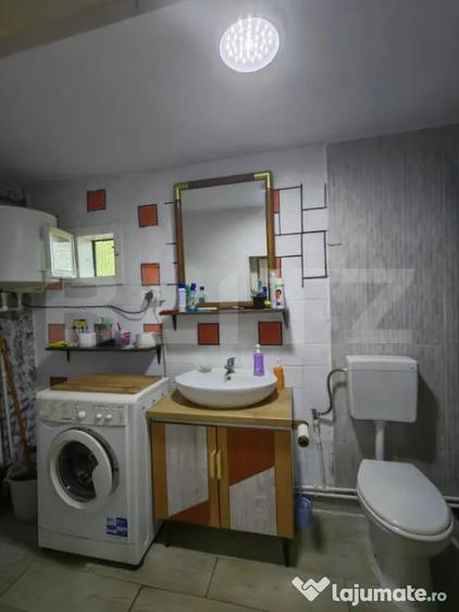 Casă cu 3 camere cu Teren 1824 Mp în Bădeni
