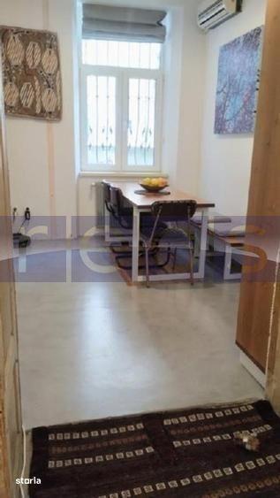 Apartament cu 6 camere, mobilat în Victoriei