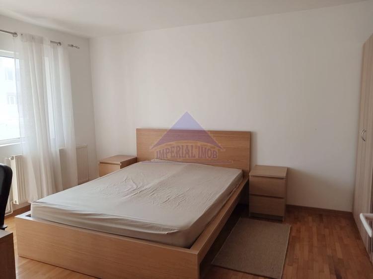 Apartament cu 3 camere decomandat în 13 Septembrie