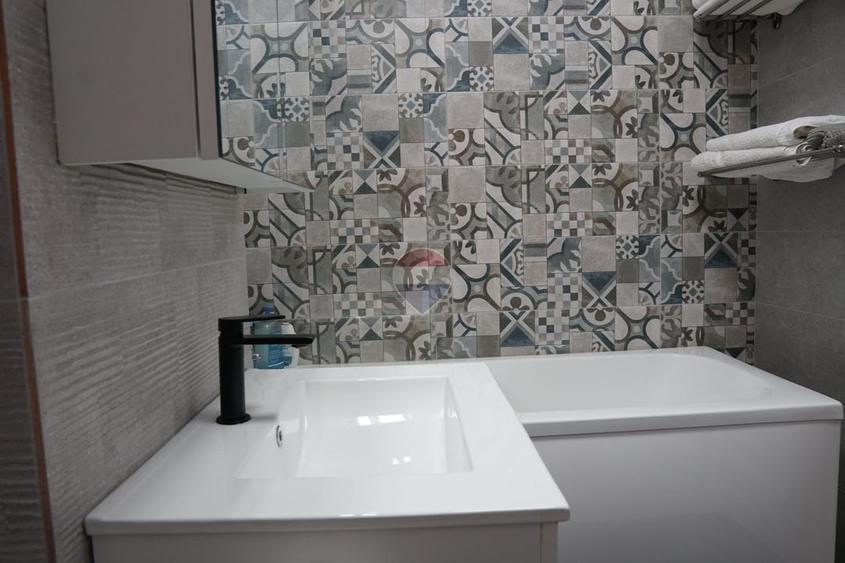 Apartament cu 2 camere decomandat, mobilat în Titan