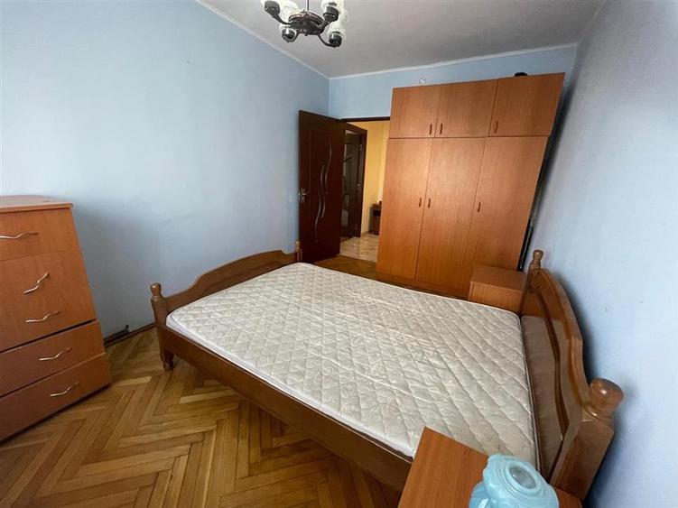 Apartament cu 2 camere decomandat, mobilat în Alexandru cel Bun
