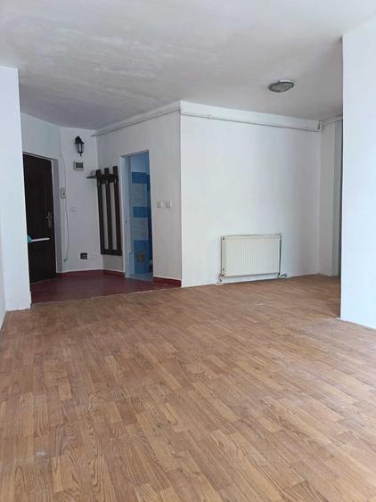 Garsonieră semidecomandată în Florești