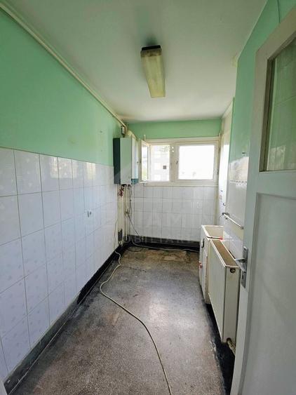 Apartament cu 2 camere decomandat în Astra
