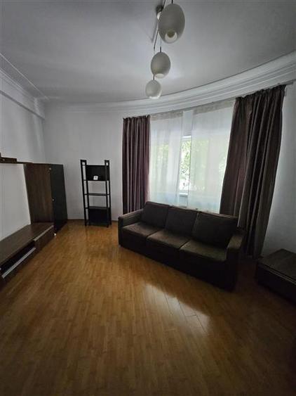 Apartament cu 2 camere decomandat, mobilat în Ștefan cel Mare