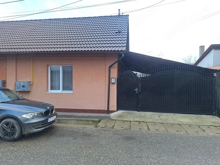 Casă cu Teren 300 Mp în Central