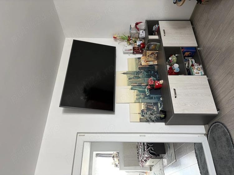 Apartament cu 2 camere decomandat în Războieni