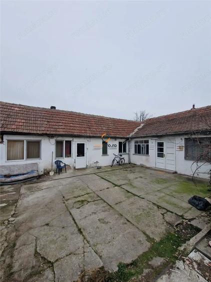 Casă cu 3 camere cu Teren 443 Mp în Ciarda Roșie