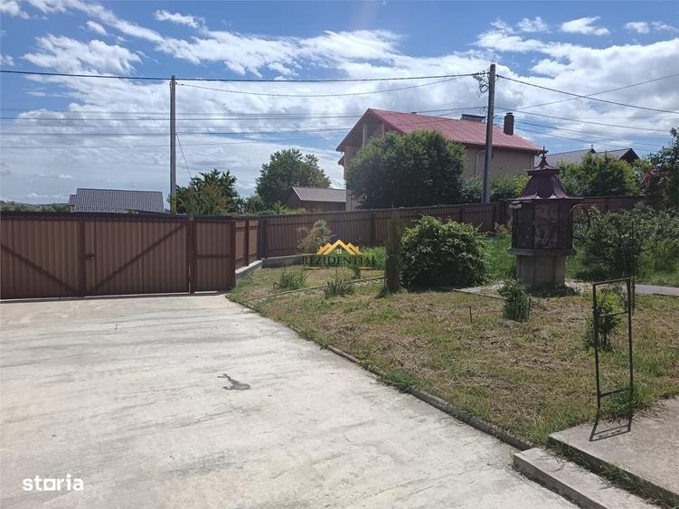 Casă cu 4 camere în Central