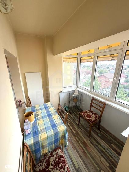 Apartament cu 4 camere în Brazda lui Novac