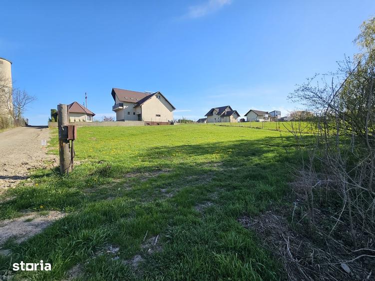 Teren de 1400 mp, în Central
