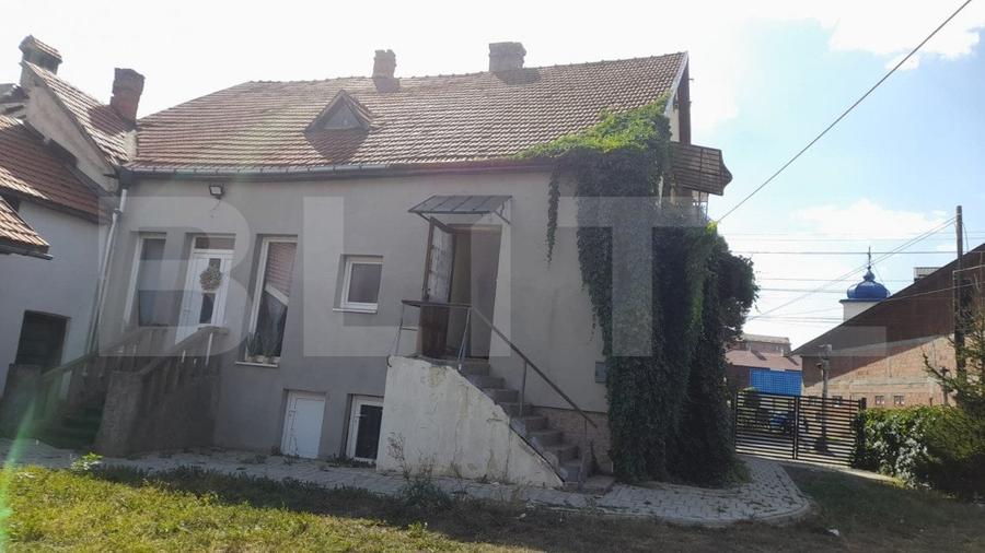 Apartament la casa, zona centrala, 100 mp utili, Radauti - 4
