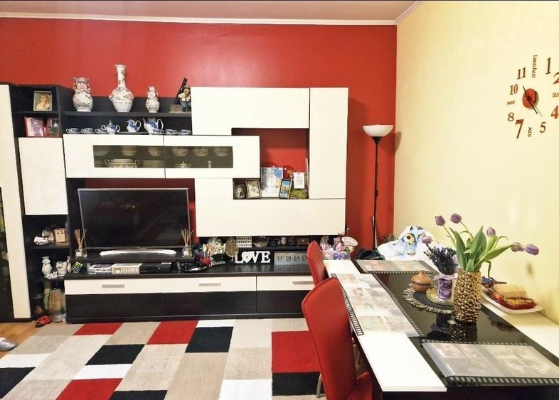 Casă cu 3 camere în Ultracentral