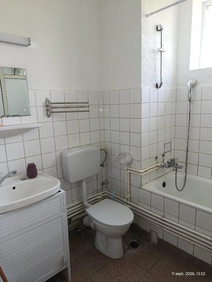 Garsonieră semidecomandată în Central