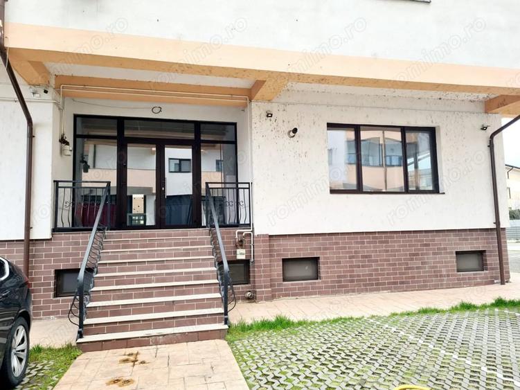 Spațiu comercial, de 240 mp, în Agrement Ostroveni