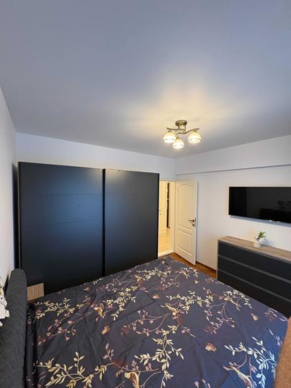 Apartament cu 2 camere decomandat în Cantemir