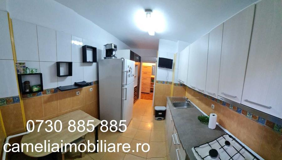 Apartament cu 4 camere semidecomandat în Gorjului