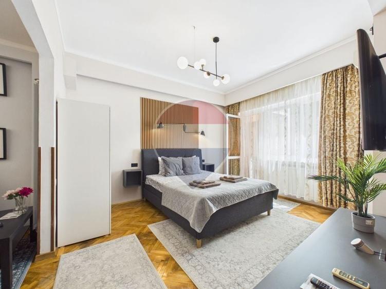 Apartament cu 2 camere semidecomandat, mobilat în Calea Victoriei