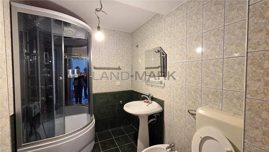 Casă cu 2 camere în Central