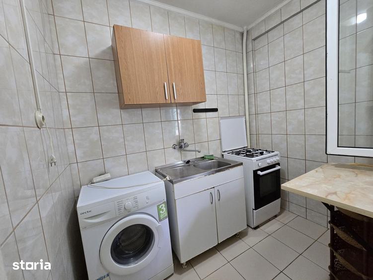 Garsonieră în Titan