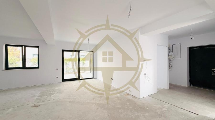 Casă cu 6 camere cu Teren 400 Mp în Corbeanca