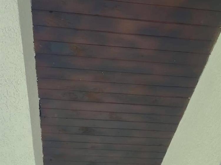 Casă individuală cu 4 camere cu Teren 890 Mp în Central