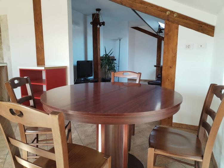 Duplex cu 5 camere cu Teren 1000 Mp în Nord-Est