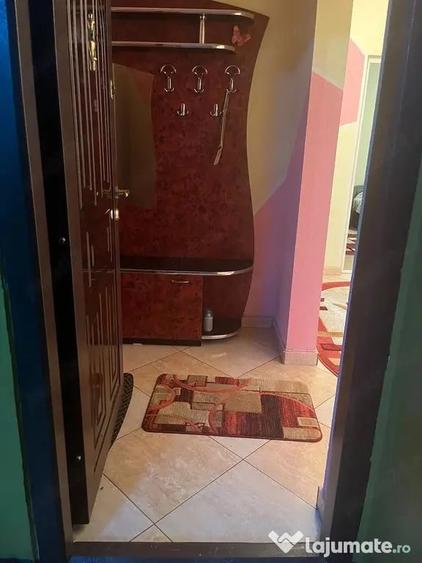 Apartament cu 2 camere decomandat în Siderurgiștilor