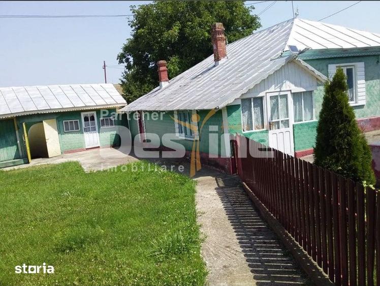 Casă cu 2 camere cu Teren 1000 Mp în Horlești