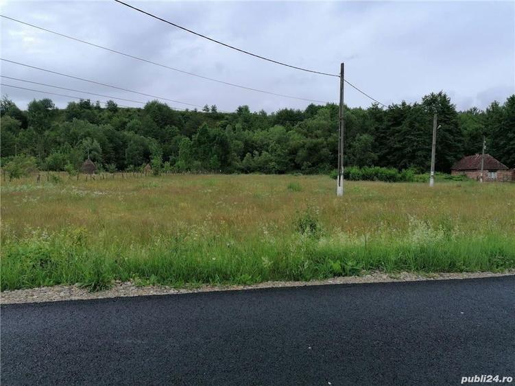 Teren de 1988 mp, în Central